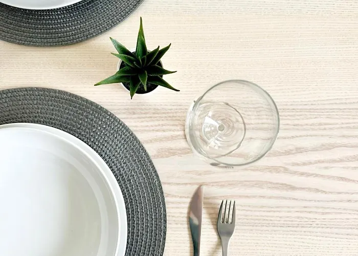 Aloha - Free Parking Ronda